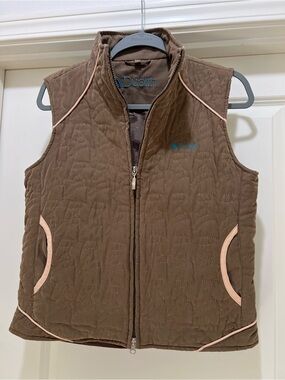 Dublin Quilted Brown Vest with Pink Trim